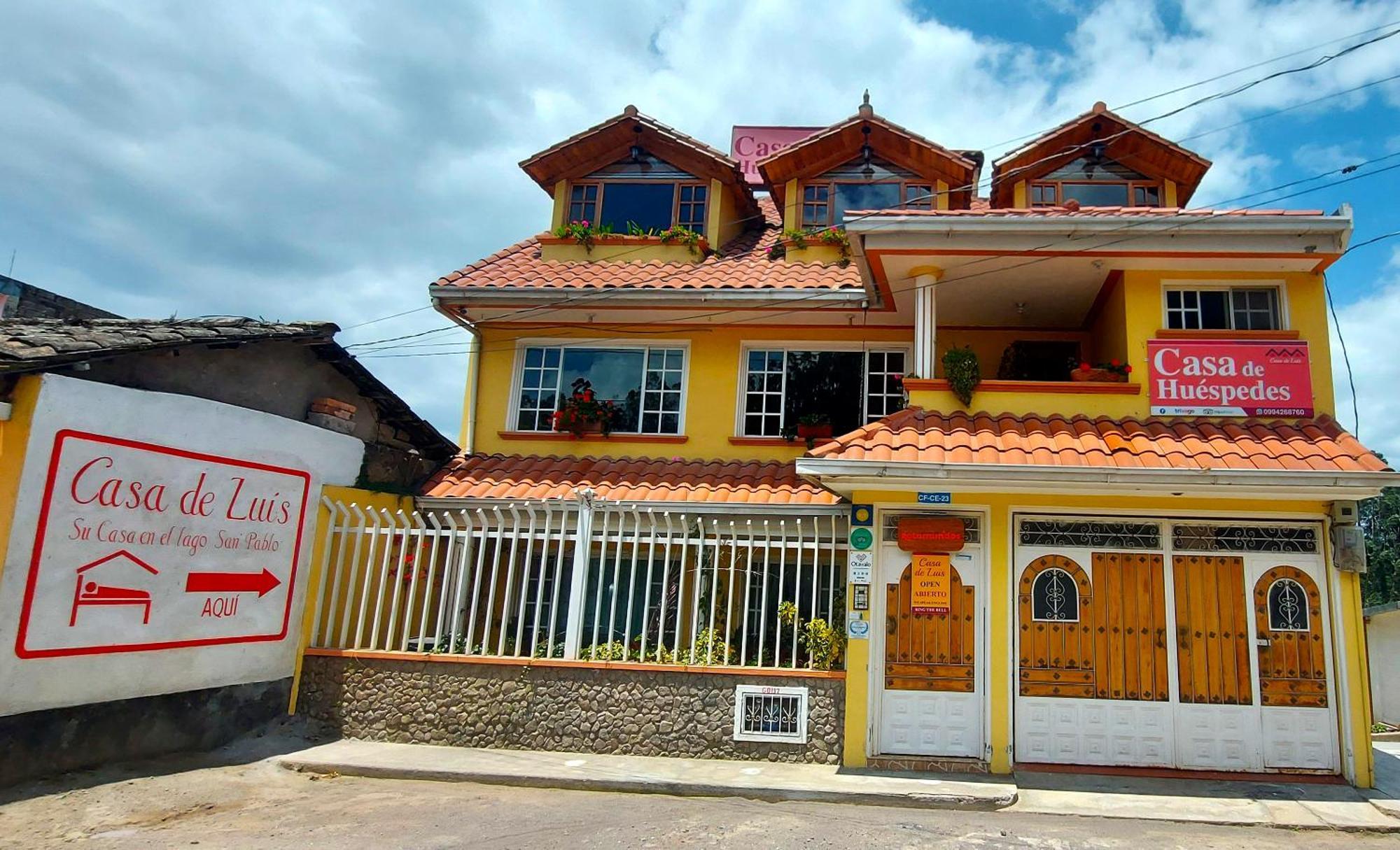 Casa De Luis Bed & Breakfast Отавало Екстериор снимка